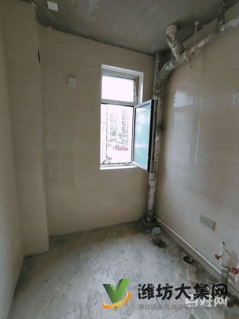 政府在哪里，房子就建在哪里。大H戶型，更名貸款，首