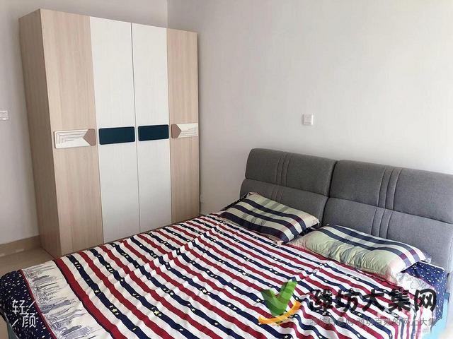 誠信出售二樓精裝房一套，未住過