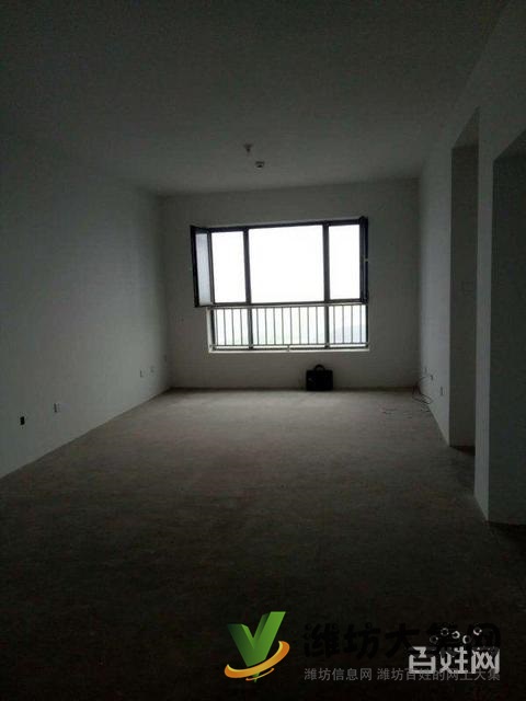 奧體八九近渤景灣大三室兩廳，毛坯新房117平婚房急