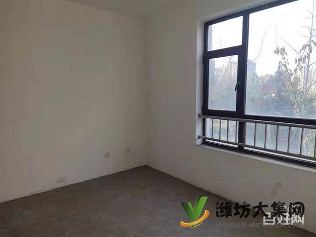 青云郡三室兩廳好房，毛培房給你更大的裝修空間，