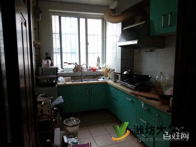 站南廣場(chǎng)多層94平精裝3室 帶超大地下室 車位 看