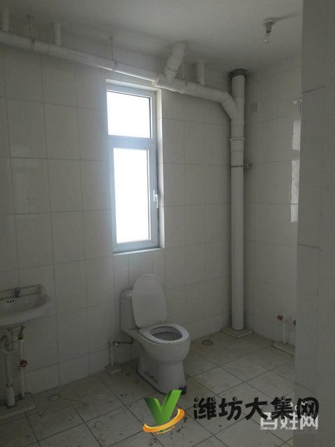 凡爾賽麗都 115平3室2廳 57萬 急售急售