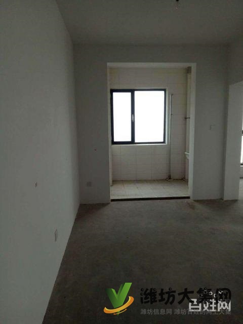 奧體八九近渤景灣大三室兩廳，毛坯新房117平婚房急