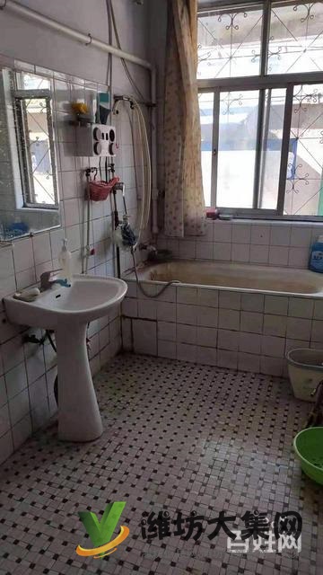 一中老校區計量局家屬院一樓帶院精裝修