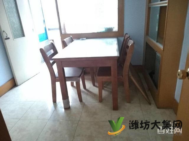 32萬購教師公寓，二樓三室朝陽，領包入住