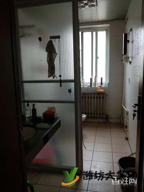 站南廣場(chǎng)多層94平精裝3室 帶超大地下室 車位 看