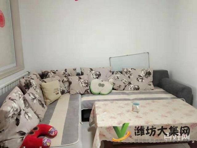 海龍路通亭街近三室單位房無公攤 可以貸款中間樓層干凈衛生