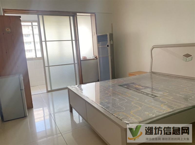 出租個(gè)人自己干凈一室房子